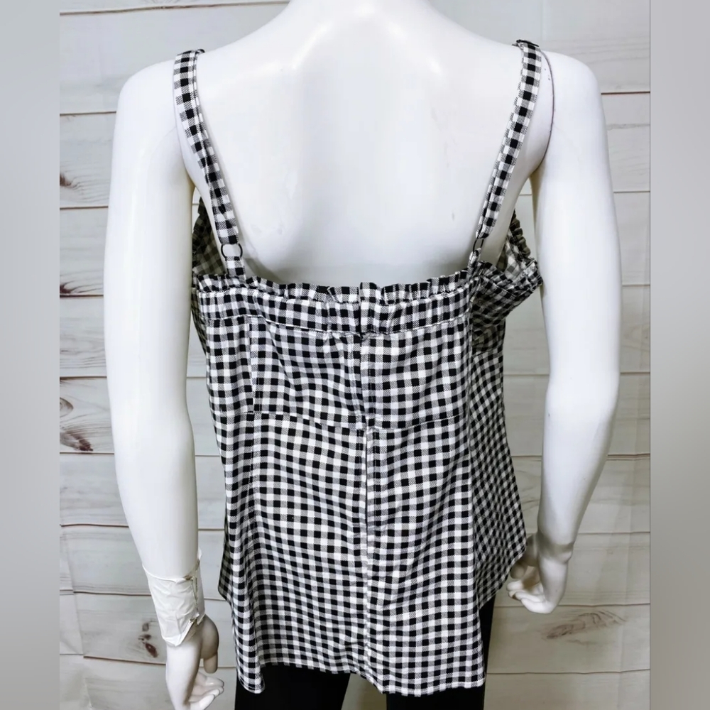 Torrid Womens Tank Top Size 3 White & Black Plaid Sleeveless Back Zip - Picture 3 of 5
